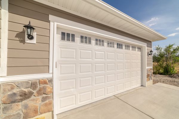 Cost of Garage Lifting in Grand Forks